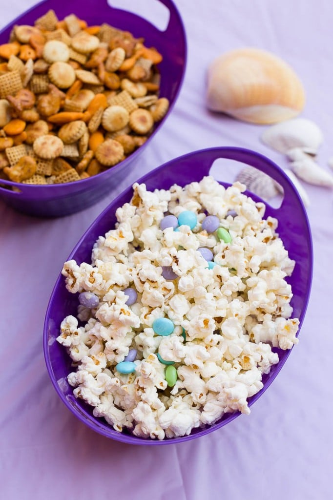 Fish chex mix and mermaid munch popcorn - Under the Sea birthday party