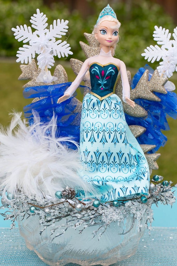 How to plan an amazing frozen birthday party without spending a ton of money. Ideas for decorations, food, activities and more!