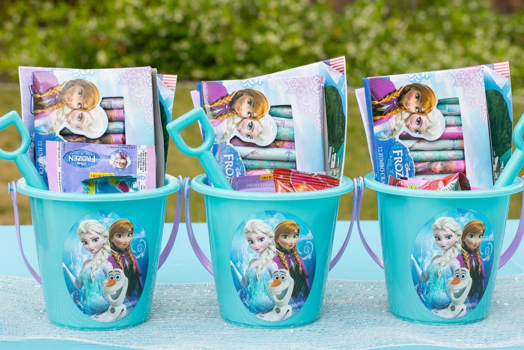 How to plan an amazing frozen birthday party without spending a ton of money. Ideas for decorations, food, activities and more!