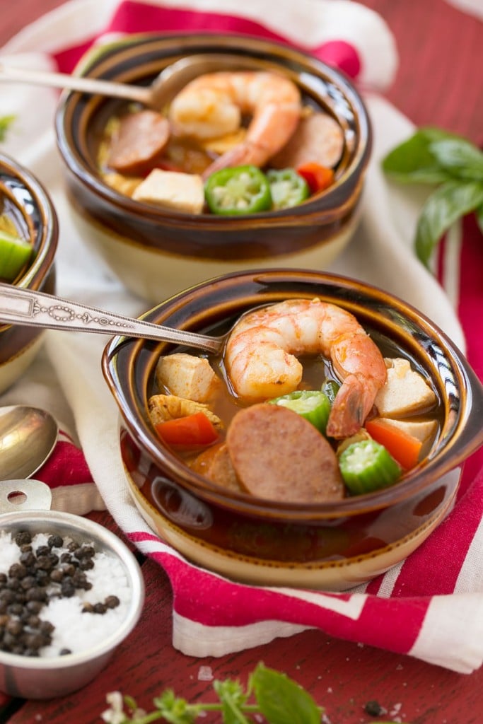 This one pot chicken and shrimp gumbo is a healthy and easy meal that's ready in just 30 minutes!