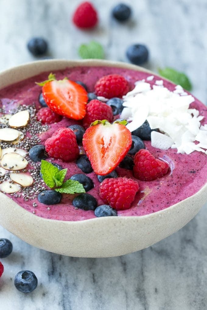 Acai smoothie bowl with fresh fruit and coconut.