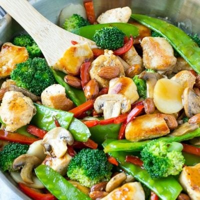 This recipe for chicken almond ding is a stir fry full of chicken, veggies and crunchy almonds, all tossed in a savory sauce. The perfect healthy dinner that's ready in a flash! #LaneToGreatness #ad