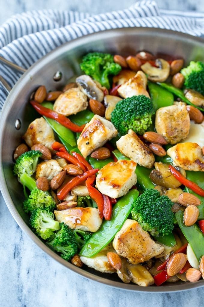 A pan full of chicken almond ding stir fry.