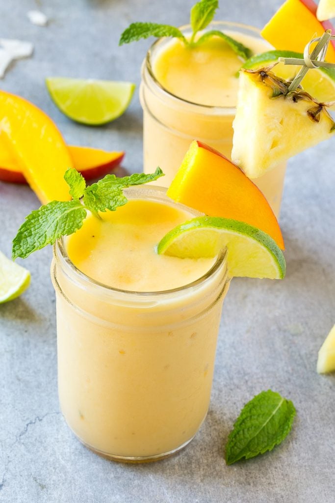 Tropical Smoothie Recipe - Dinner at the Zoo