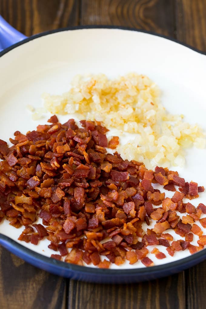 Bacon, onions and garlic in a skillet.