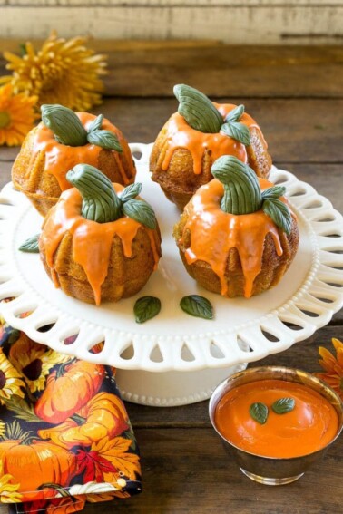 Miniature pumpkin spice cakes are the perfect show stopping dessert for your holiday celebration!