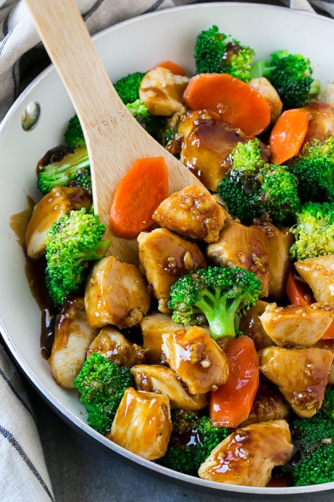 Honey Garlic Chicken Stir Fry - Dinner at the Zoo