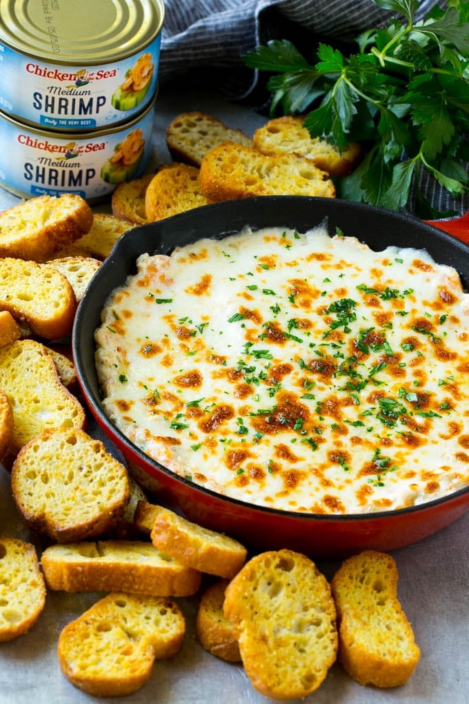 A creamy shrimp scampi dip served with croutons.