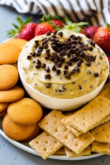 Chocolate chip cookie dough dip, topped with mini chocolate chips and served with graham crackers and vanilla wafers.