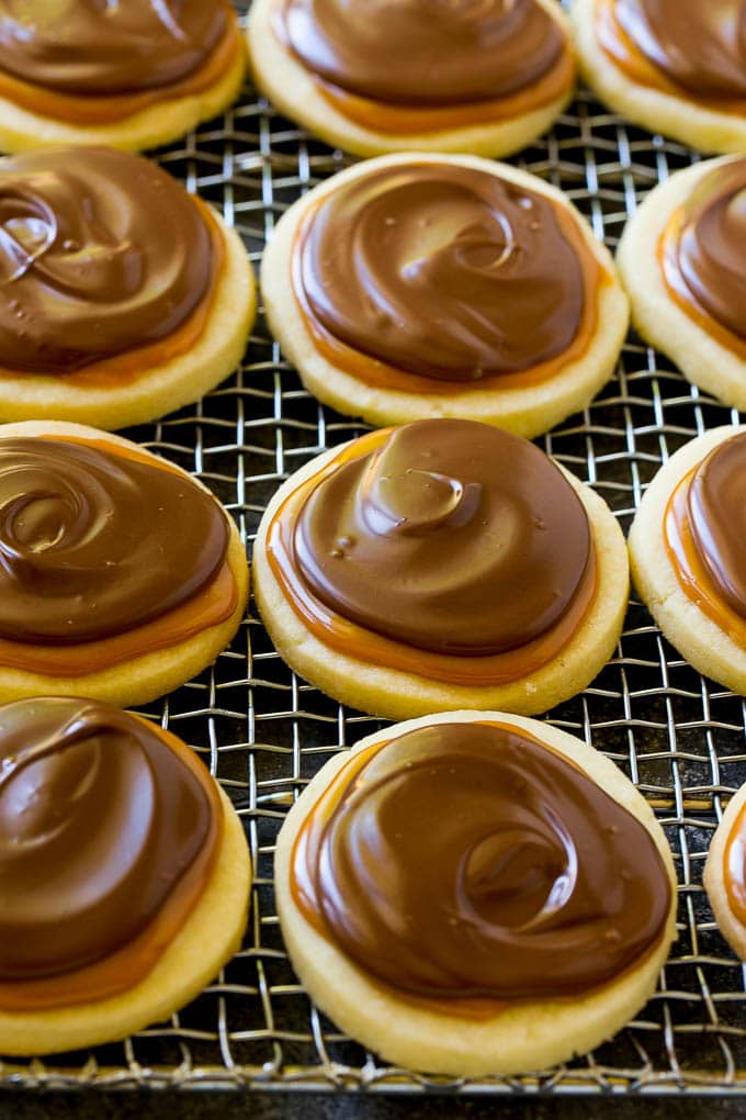 Twix cookies on a cooling rack.