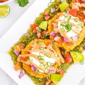 An image of tamale cakes on a long plate.