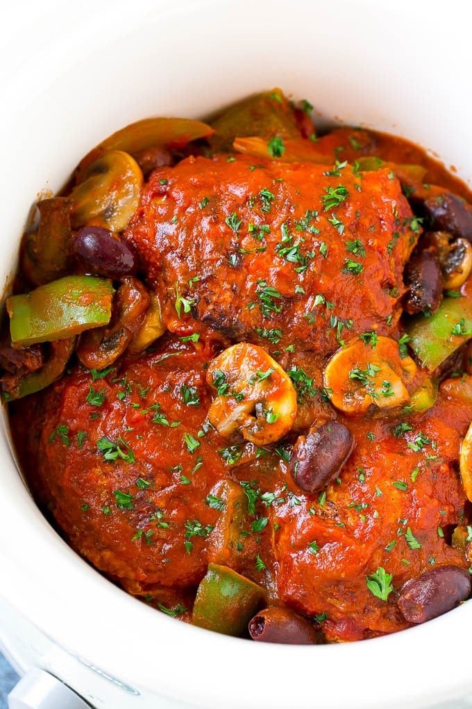 Slow Cooker Chicken Cacciatore - Dinner at the Zoo