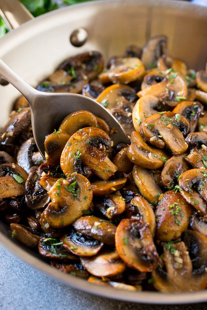 Sauteed Mushrooms in Garlic Butter