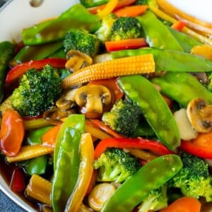 Vegetable stir fry with a variety of sauteed veggies in honey garlic sauce.