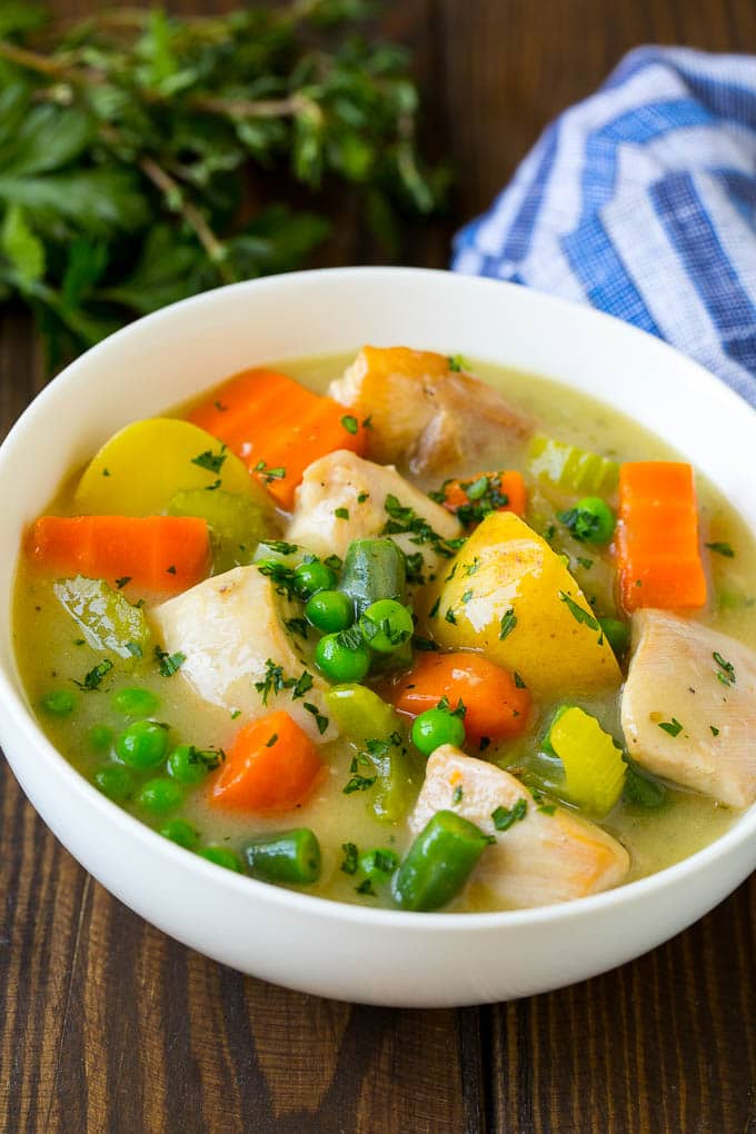 Easy Chicken Stew / Skillet Chicken Stew Recipe How To Make It Taste Of Home - An easy chicken ...