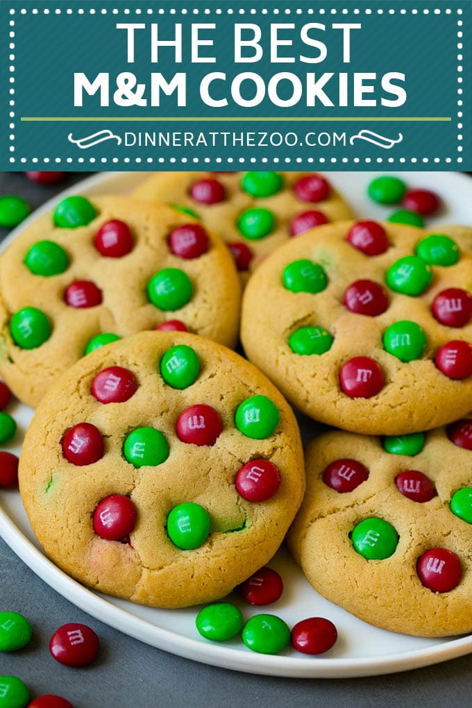 M&M Cookies Recipe #chocolate #cookies #baking #dessert #christmas #dinneratthezoo