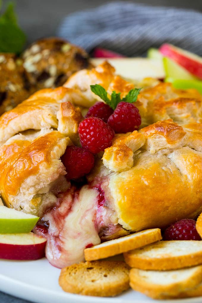 Baked Brie with Raspberries and Pecans