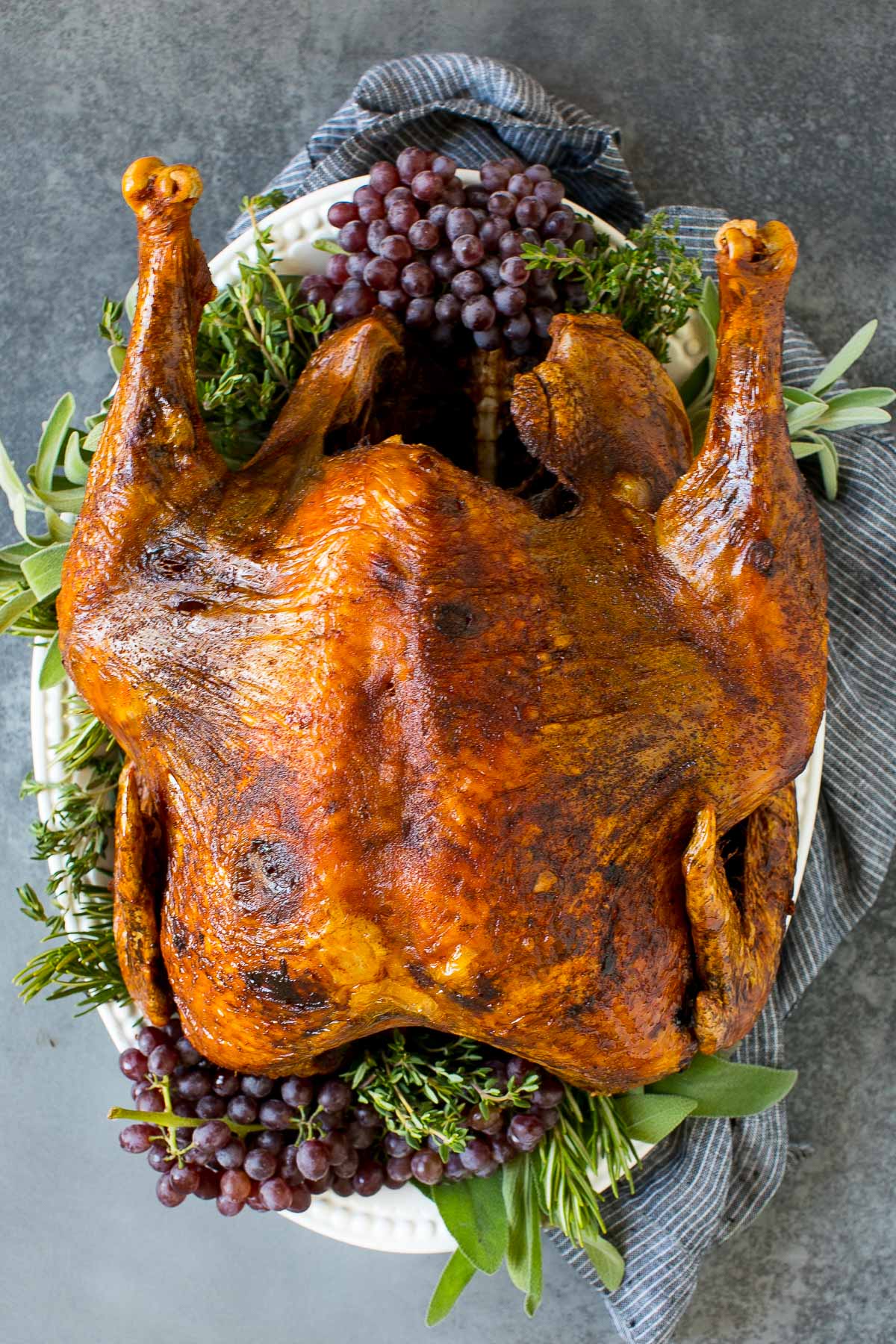 https://www.dinneratthezoo.com/wp-content/uploads/2019/09/deep-fried-turkey-final-1.jpg