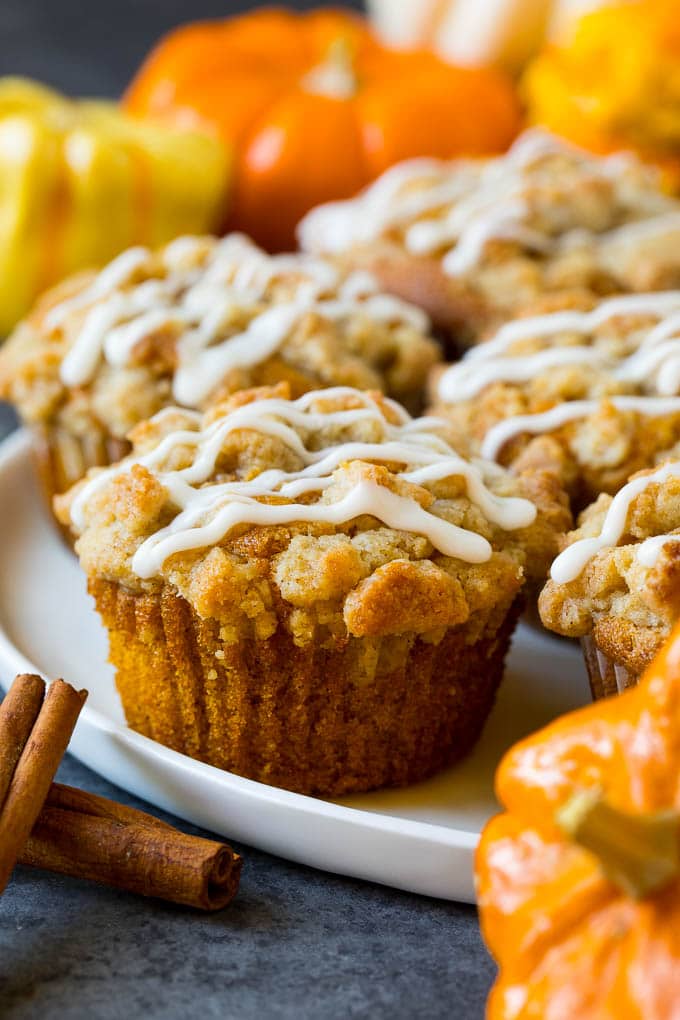 A plate of pumpkin streusel muffins.