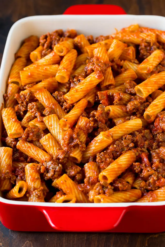 Baked Rigatoni Pasta #pasta #dinner #italianfood #groundbeef #dinneratthezoo #casserole Rigatoni pasta tossed with meat sauce.