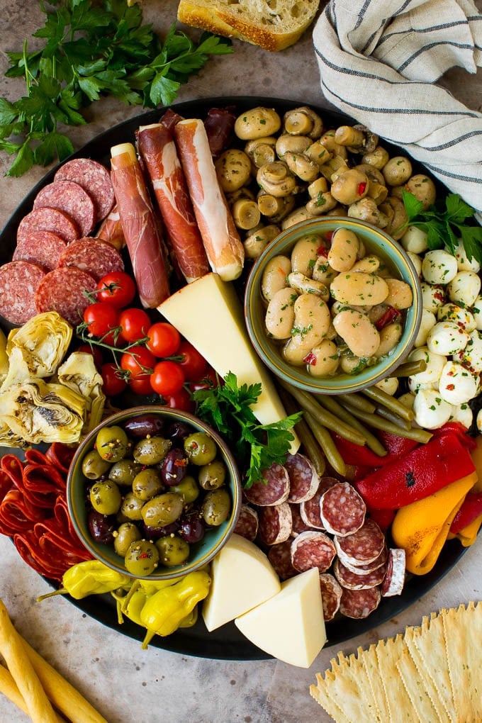 Antipasto Platter Recipe - Dinner at the Zoo | Italiamo, ab 25.01.