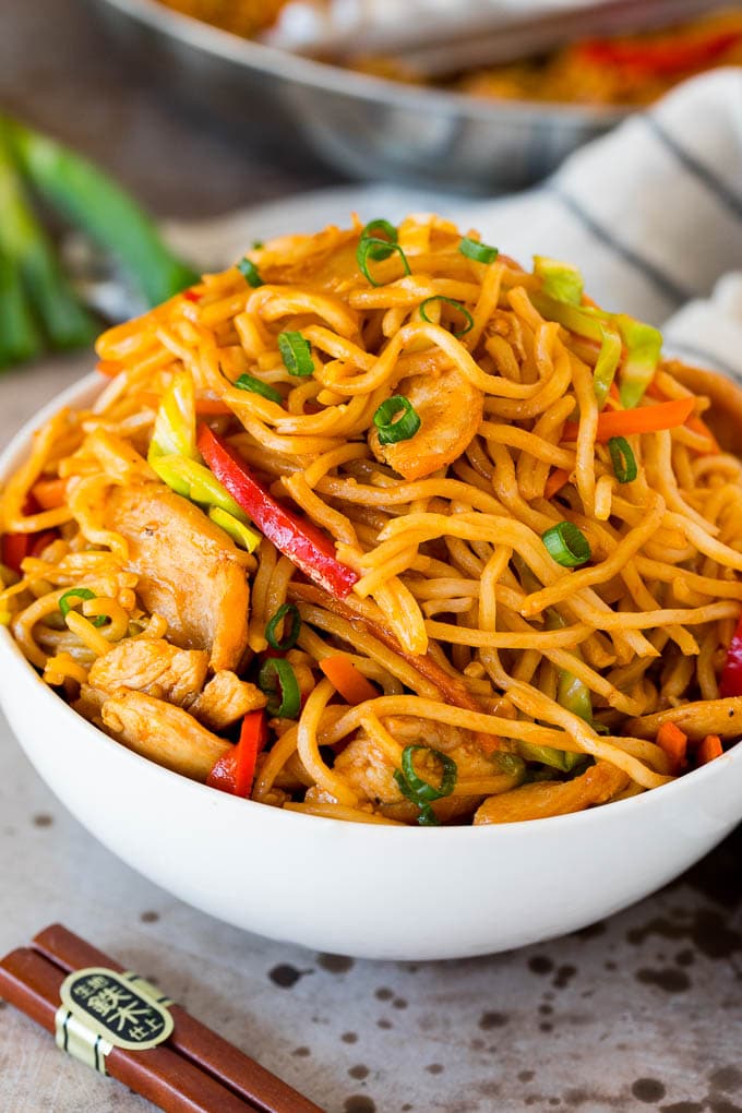 A bowl of chicken yakisoba noodles.