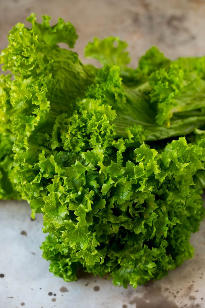 A bunch of raw mustard leaves.