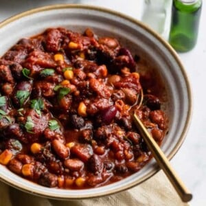 An image of a bowl of crock pot bean chili.