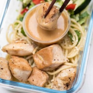 A picture of Thai peanut chicken meals with noodles.