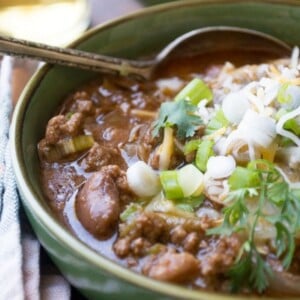 An image of some hatch pepper chili in a bowl.