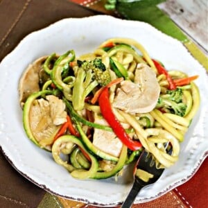 An image of a bowl of low carb chicken zoodle lo mein.