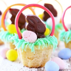 A picture of Easter basket cookie cups.