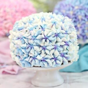 An image of a blue hydrangea cake.